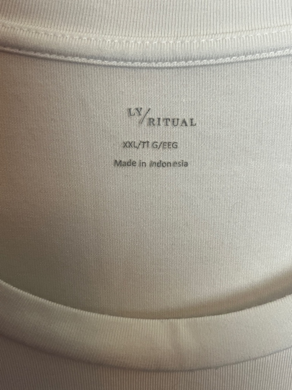 Daily Ritual White Short Sleeve Tunic Tee - Picture 6 of 10